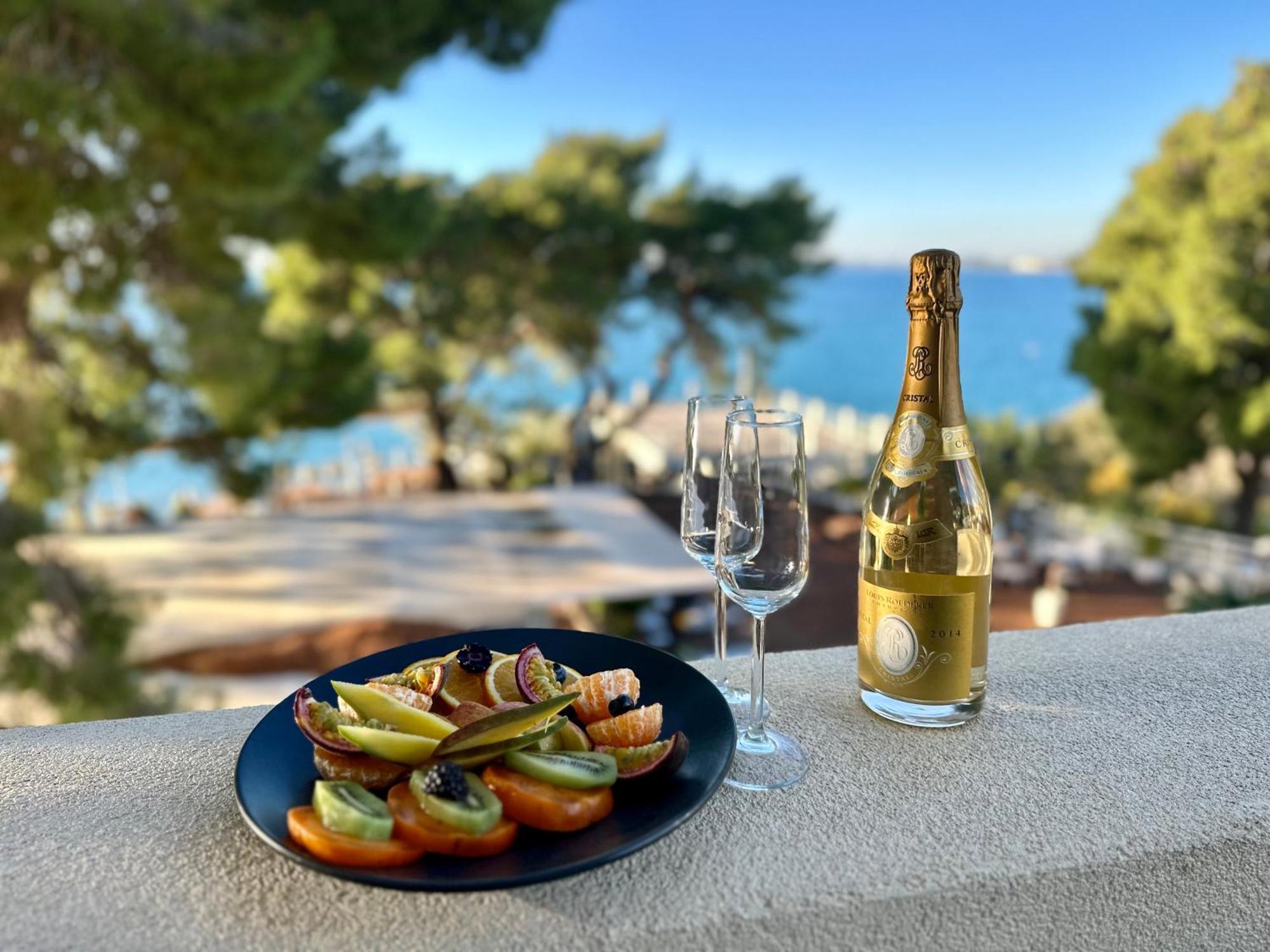 Le Palazzine Hotel Vlorë Exteriör bild