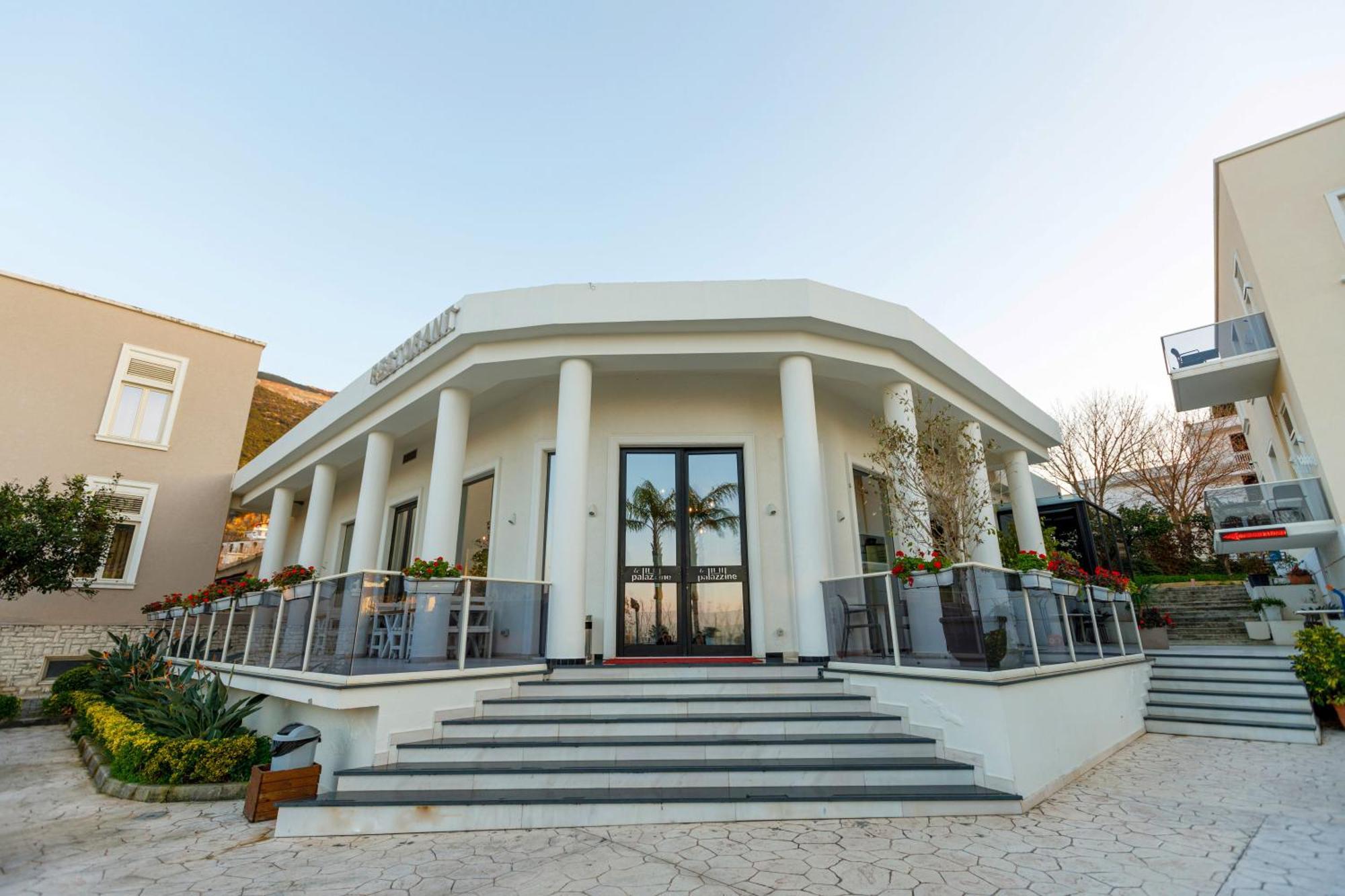 Le Palazzine Hotel Vlorë Exteriör bild