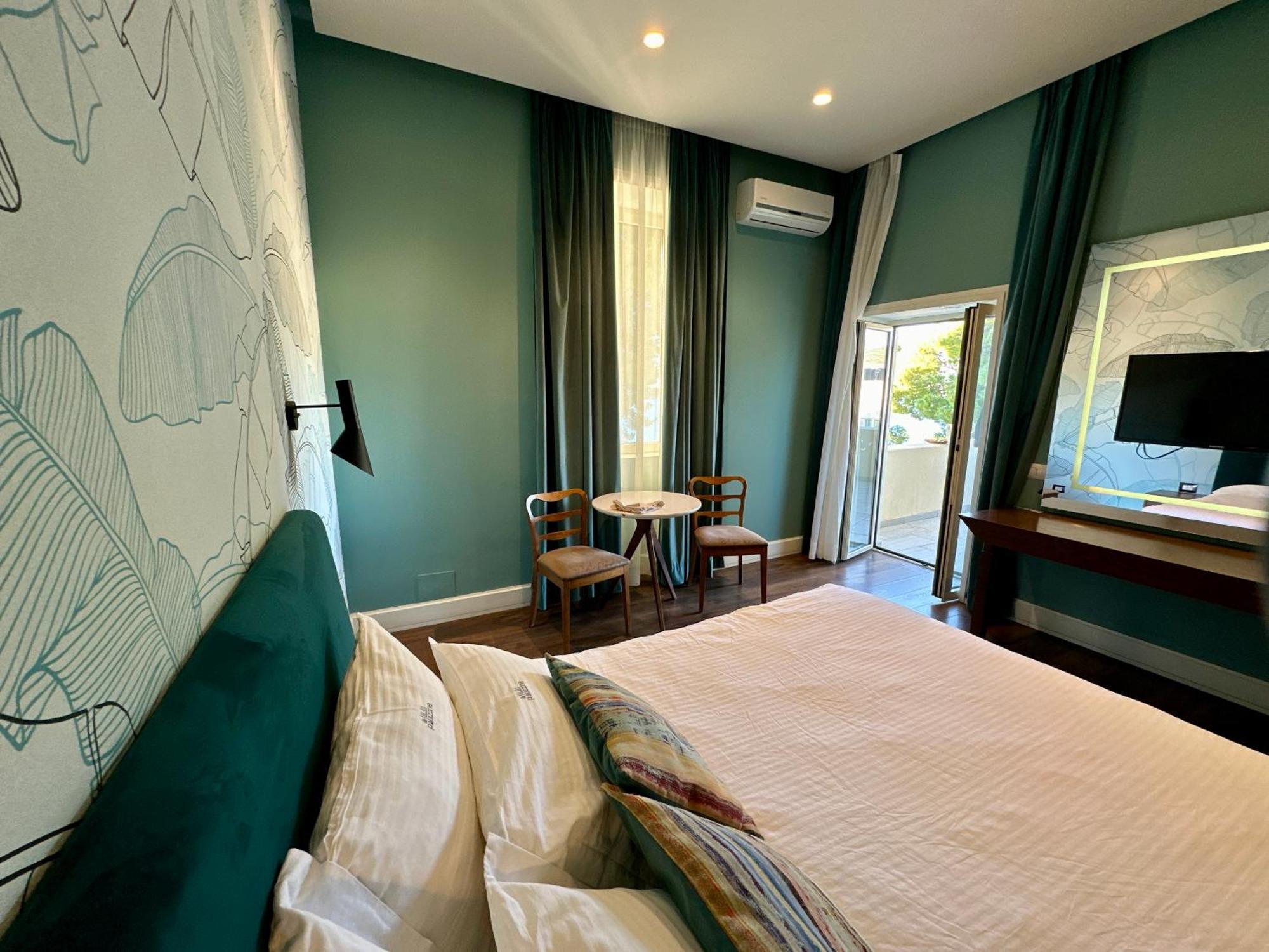Le Palazzine Hotel Vlorë Exteriör bild