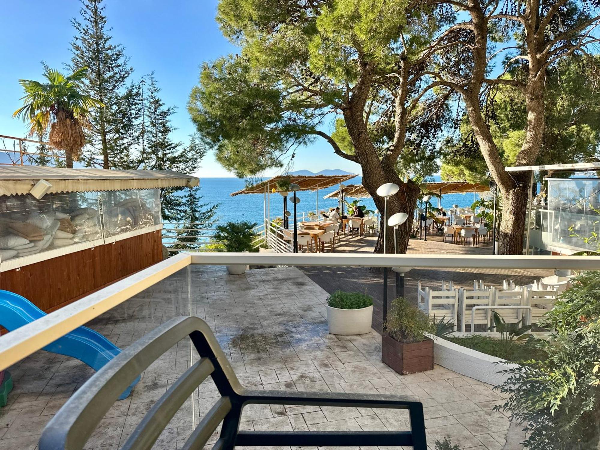 Le Palazzine Hotel Vlorë Exteriör bild